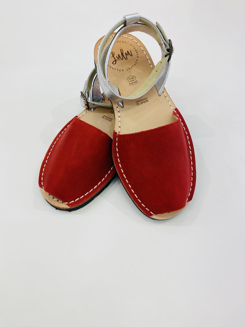 LULU AVARCAS LEATHER SANDAL IN RED LEATHER WITH SILVER STRAP