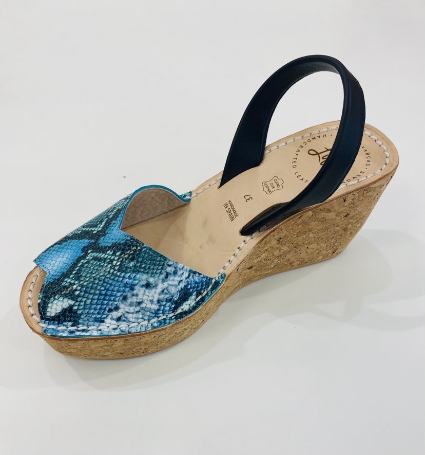 LULU AVARCAS TEAL SNAKESKIN PRINT CORK