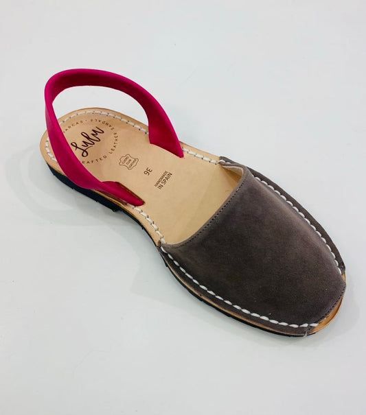 LULU AVARCAS LEATHER SANDAL IN MUSHROOM WITH PINK STRAP