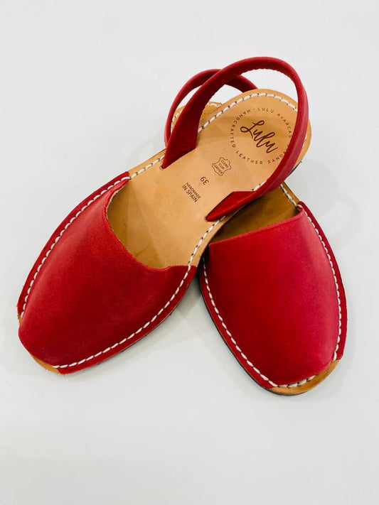 LULU AVARCAS LEATHER SANDAL IN RED