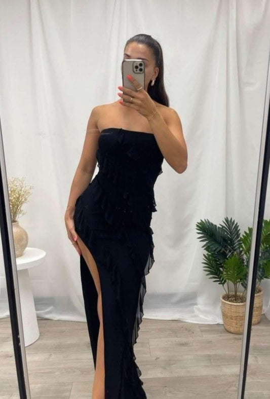 GIGI & ELLA BLACK RUFFLE DRESS WITH HIGH SPLIT