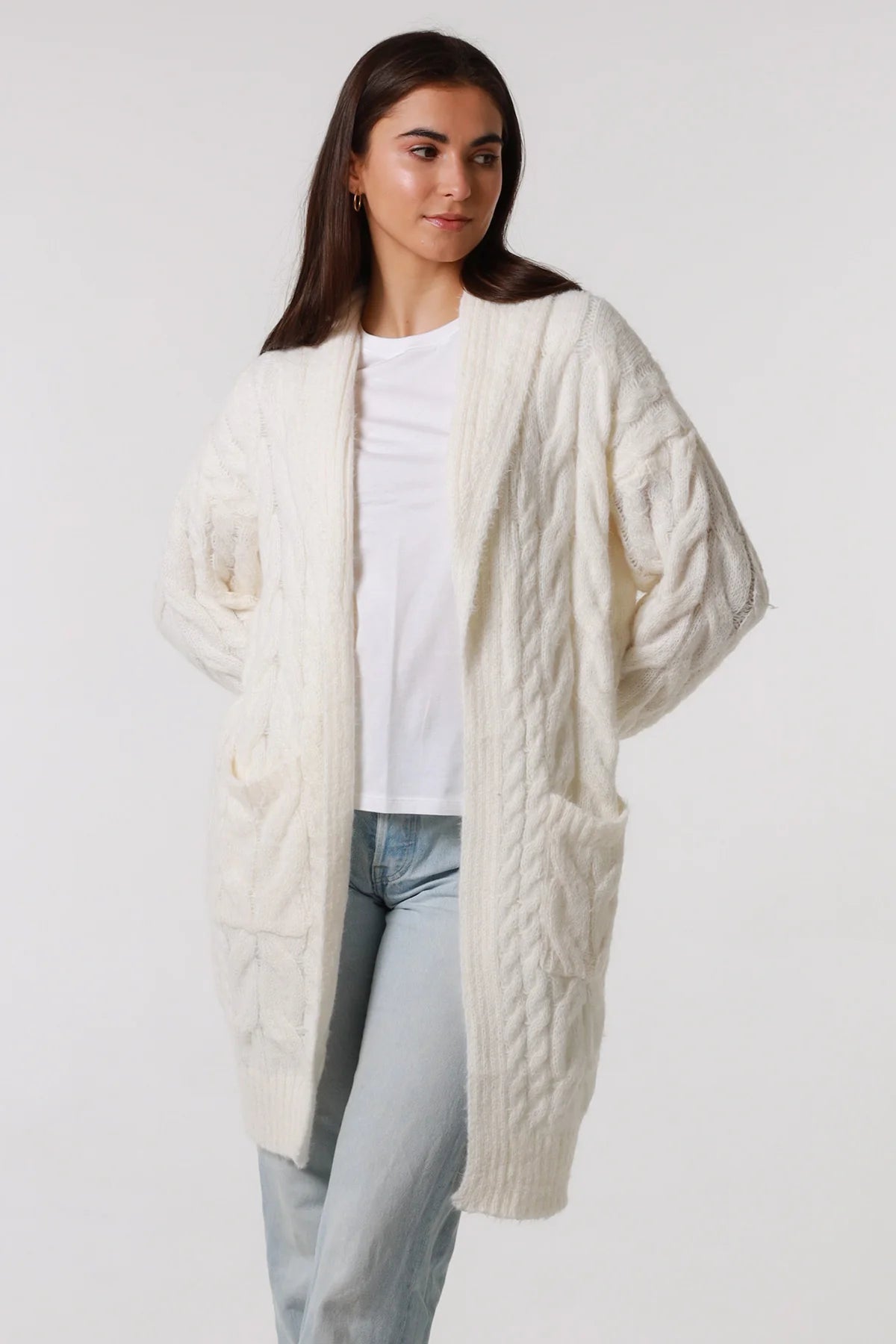 CHARLOTTE WINTER WHITE KNIT CARDI