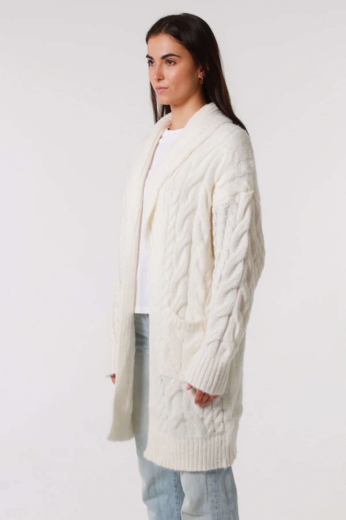 CHARLOTTE WINTER WHITE KNIT CARDI