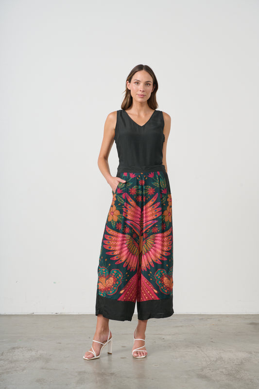 CAJU V-NECK TANK TOP IN BLACK