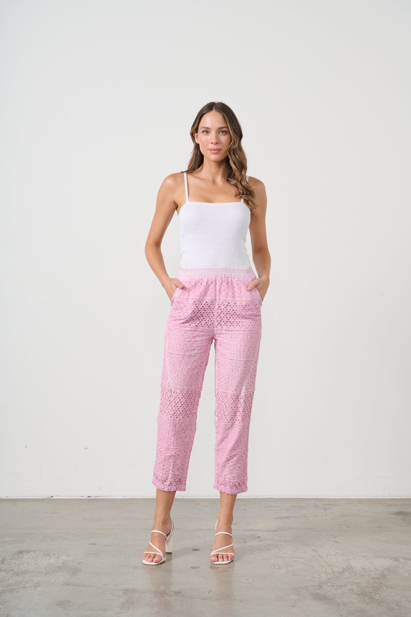 CAJU BRODERIE PANT IN PINK
