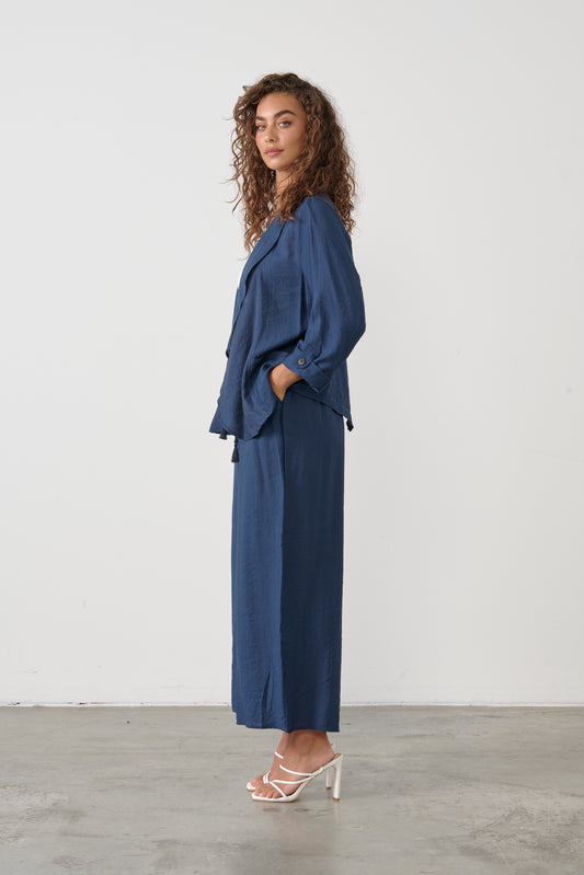 CAJU SUMMER JACKET WITH ZIP BACK FEAUTURE IN MIDNIGHT BLUE