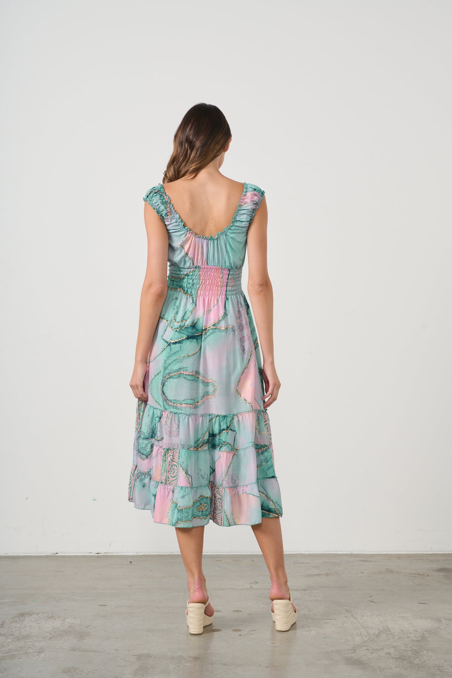 CAJU MARBLE PRINT DRESS WITH SHIRRED WAIST IN PINK