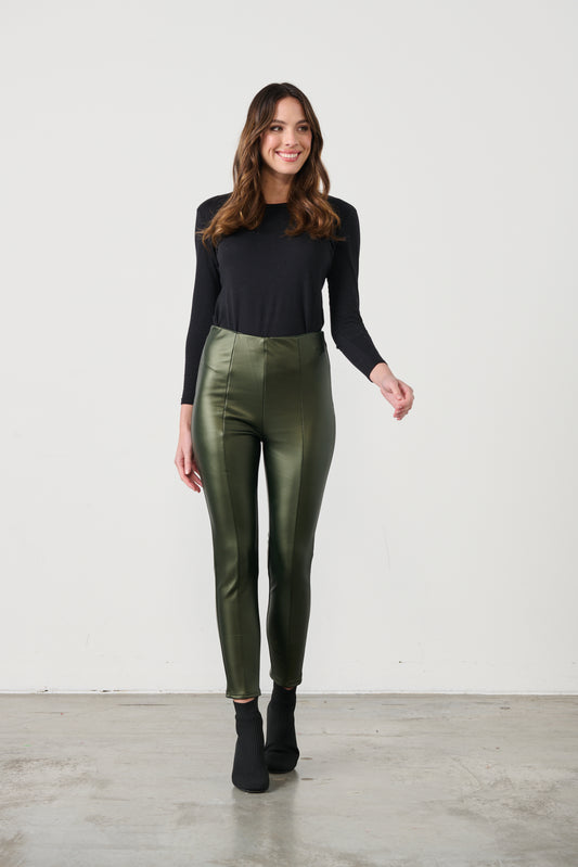 CAJU WET LOOK LEGGINGS IN DARK GREEN
