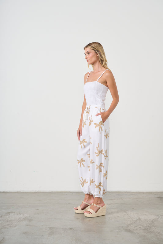 HOLMES & FALLON WHITE WITH GOLD PRINT PANT