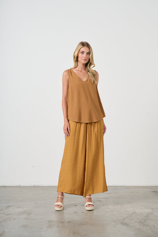 HOLMES & FALLON SWING V-NECK TANK IN COPPER