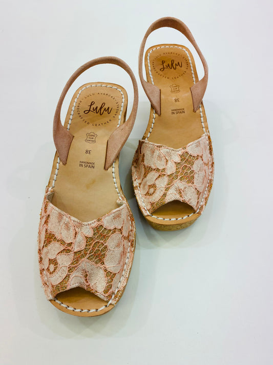 LULU AVARCAS CORK WEDGE IN CORAL LACE