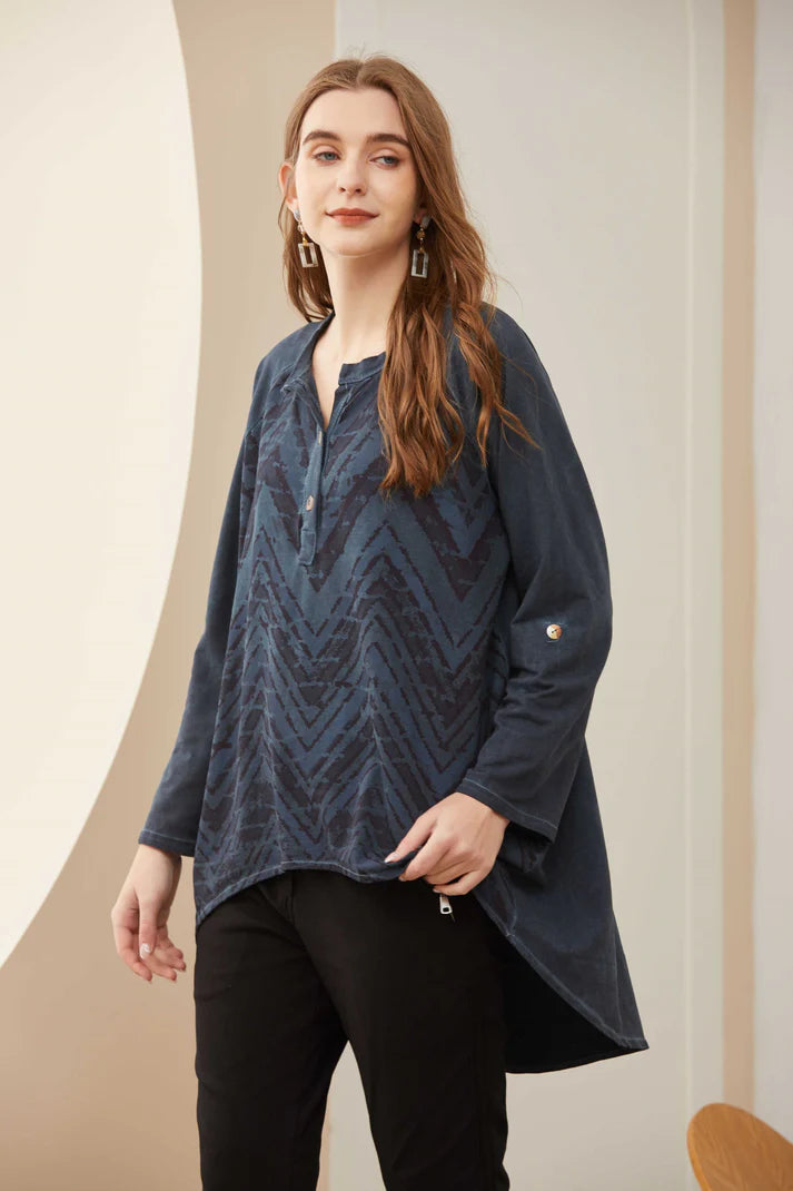 WEDNESDAY LULU COTTON TOP IN DARK NAVY