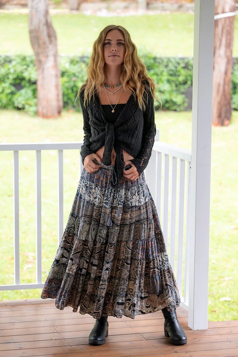 CIENNA STEVIE SKIRT IN BLACK