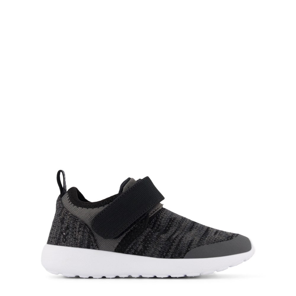 EMU ANDO SHOE IN BLACK