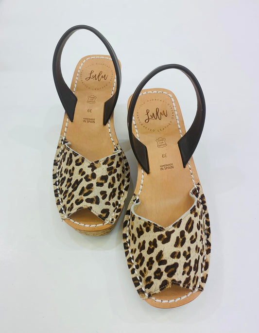 LULU AVARCAS LEATHER CORKS IN ANIMAL PRINT