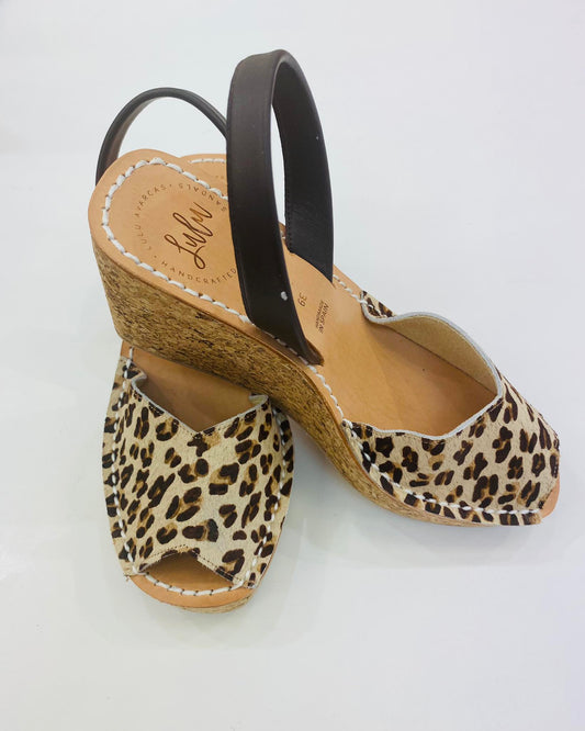 LULU AVARCAS LEATHER CORKS IN ANIMAL PRINT