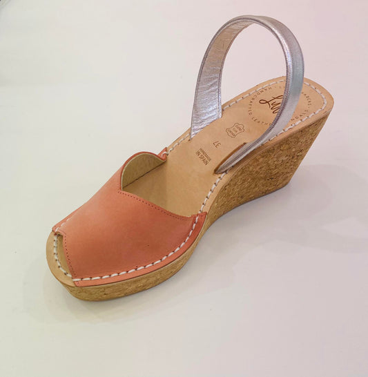 LULU AVARCAS LEATHER CORKS IN SALMON AND SILVER