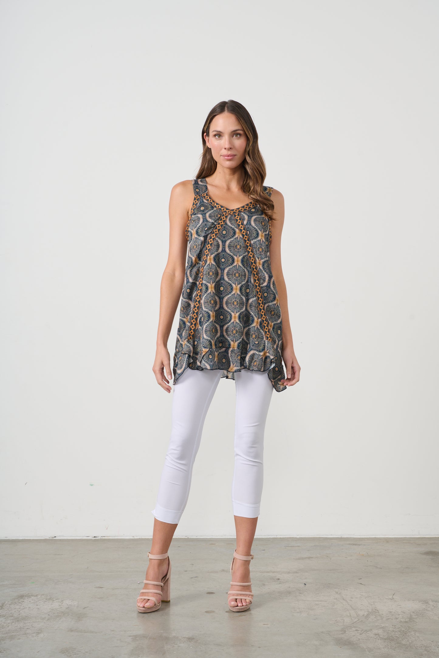 CAJU SLEEVELESS KOSMOS PRINT BLOUSE