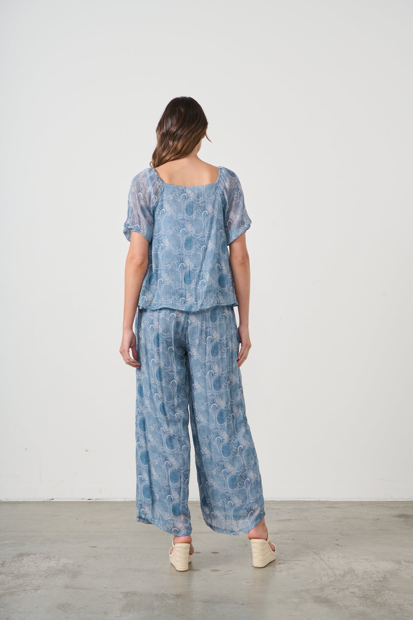 CAJU BLOOM PRINT PANT WITH ELASTIC WAIST