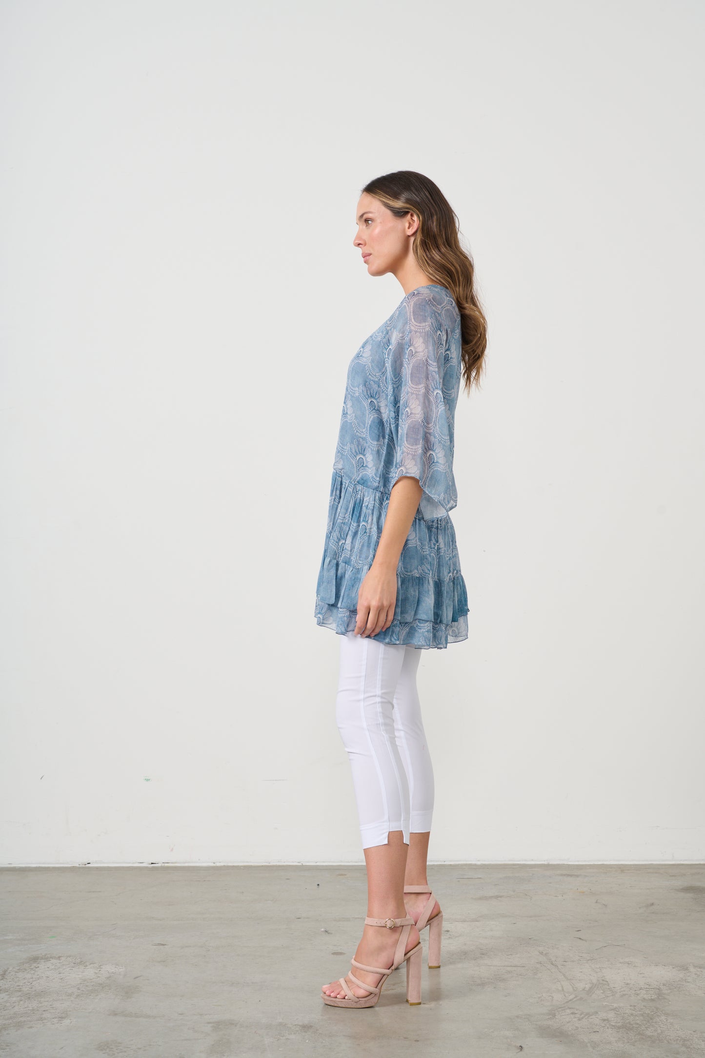 CAJU TUNIC IN BLOOM PRINT WITH MULTI LAYER HEM
