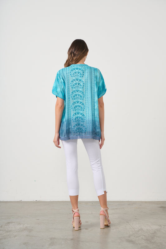 CAJU BLOUSE IN BLUE PRINT WITH LACE HEM