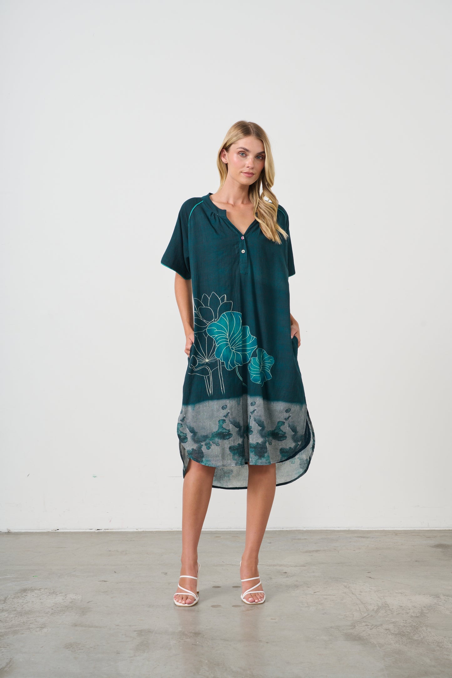 HOLMES & FALLON SCOOP HEM LOTUS PRINT DRESS