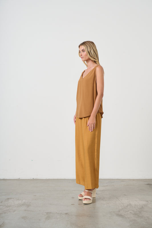 HOLMES & FALLON SWING V-NECK TANK IN COPPER