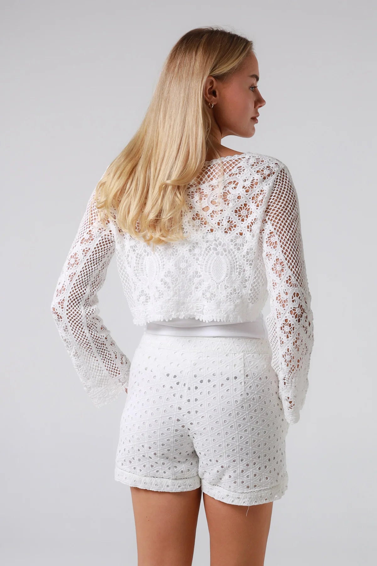 ISABELLA CROCHET TOP IN WHITE