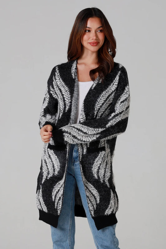 CHARLOTTE BLACK AND WHITE PATTERN CARDI