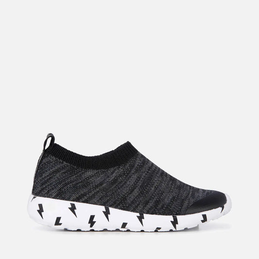 EMU BLYTON POP SHOE IN BLACK