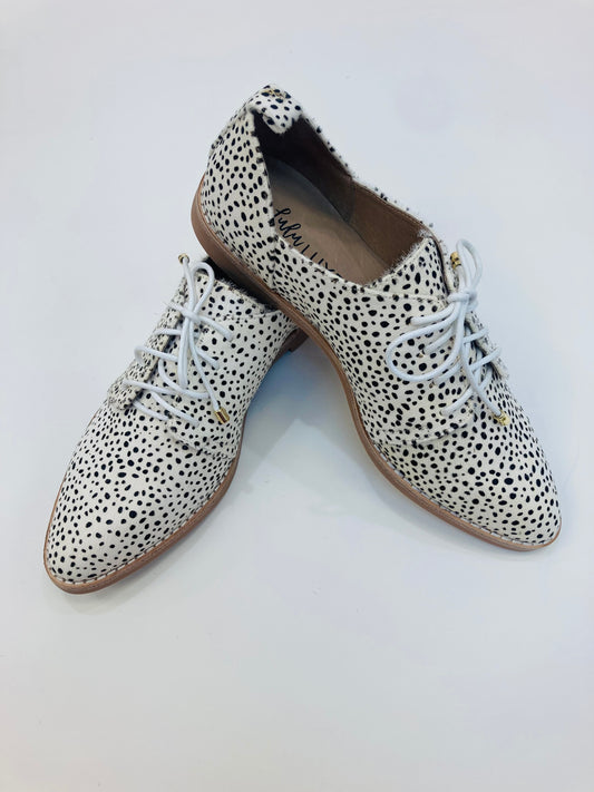 LULU AVARCAS MARLO BROGUE - SNOW LEOPARD