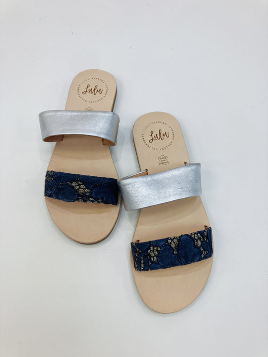 LULU AVARCAS 2 STRAP LEATHER SLIDE IN SILVER AND BLUE LACE
